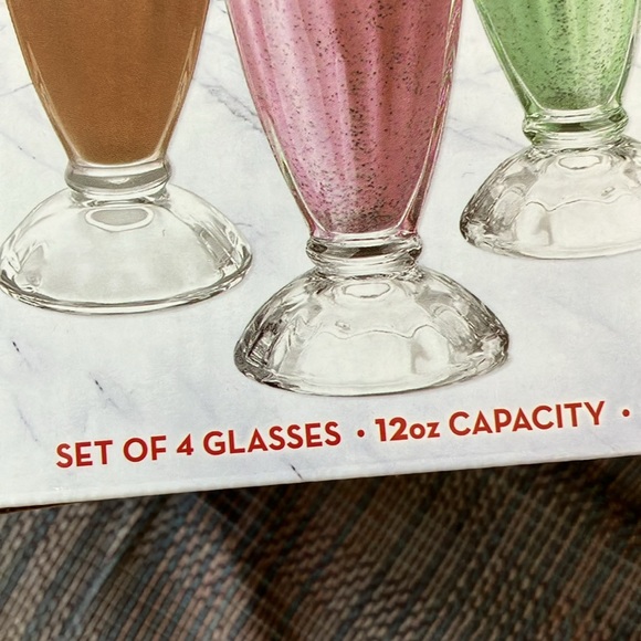 Cold Stone Creamery glasses set NIB - Picture 2 of 5